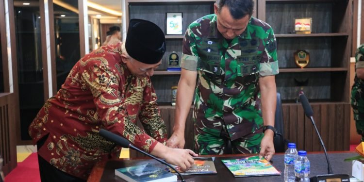 TNI AD dan LDII Upayakan Kerja Sama di Bidang Ketahanan Pangan dan Bela Negara